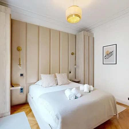 358 Madeleine - Superbe A Parigi